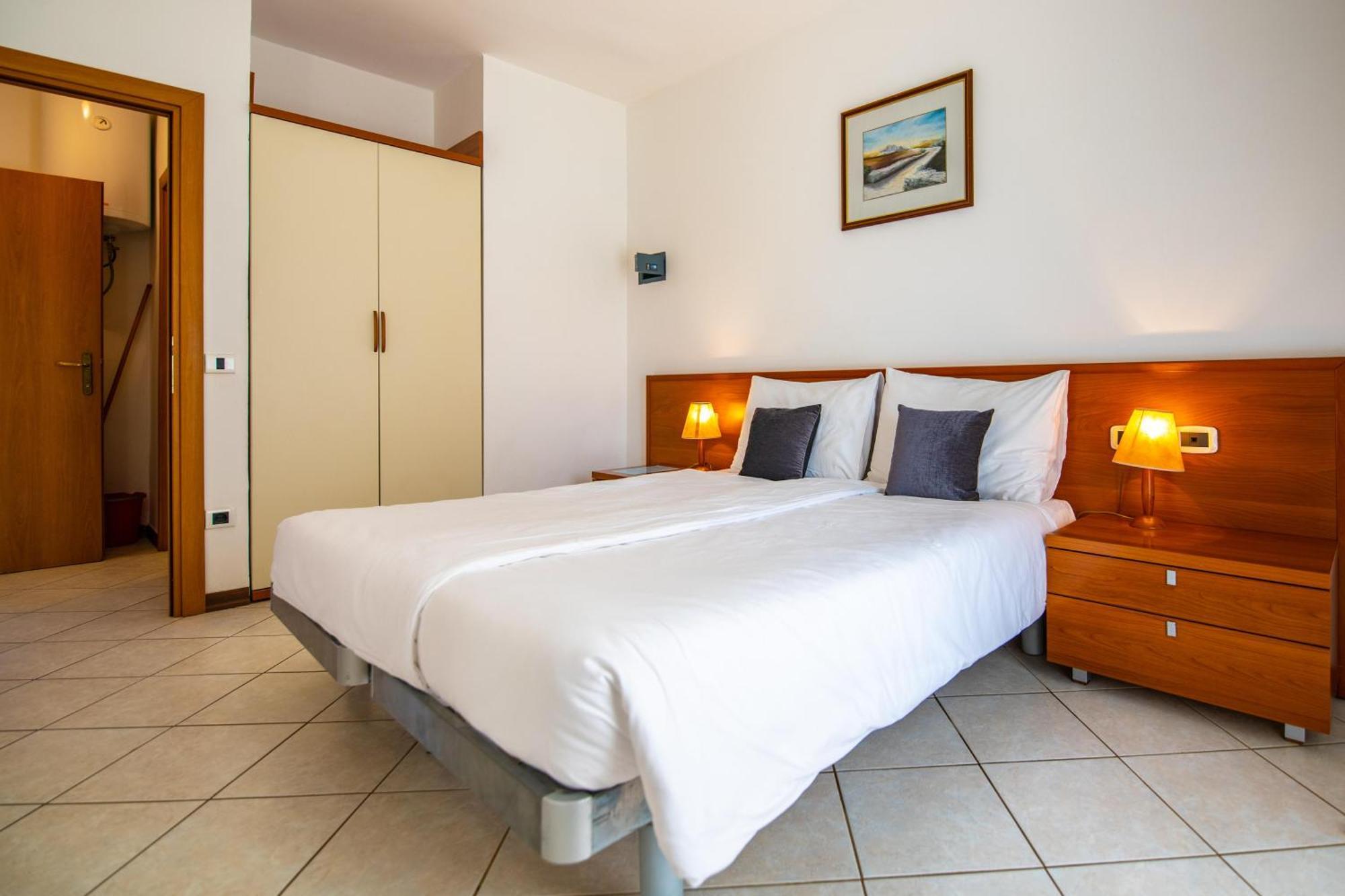 Ai Pini Medulin Resort Bagian luar foto
