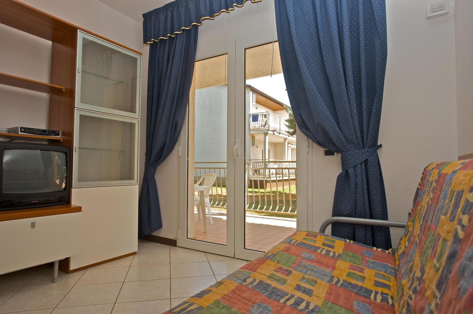 Ai Pini Medulin Resort Bagian luar foto